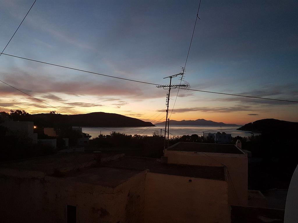 Thea Serifos Livadakia Exterior foto